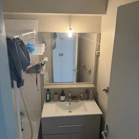 Hebergement * Bron